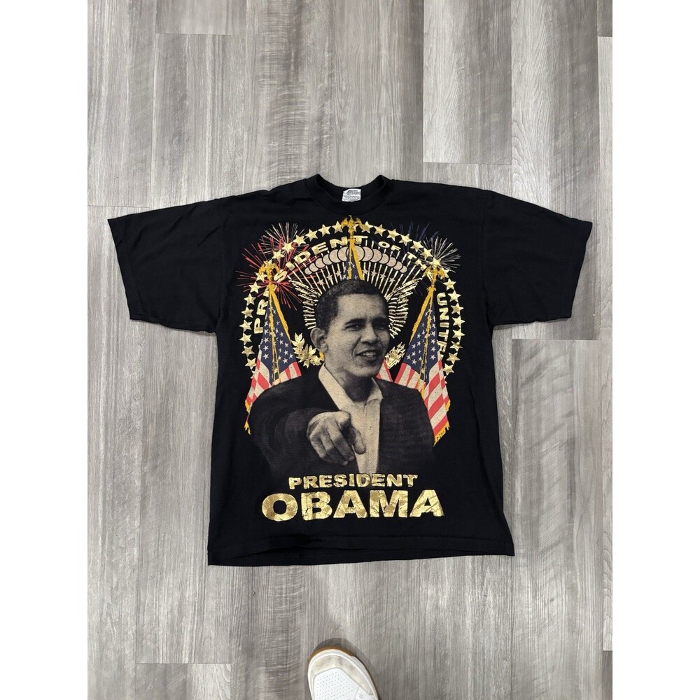Y2K 2008 Barack Obama T-shirt 44th President Gold Lettering Size XL Rap Tee USA